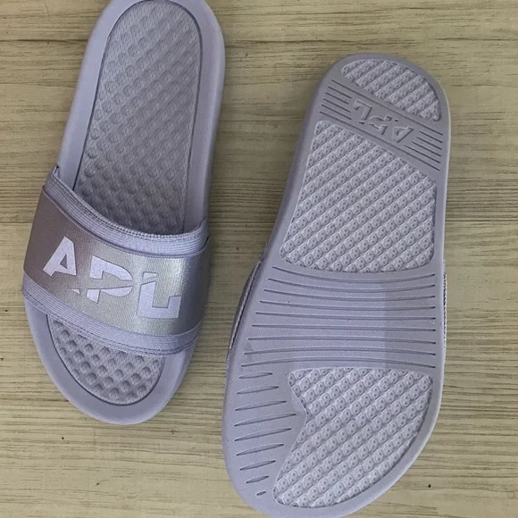 APL ❤️🔥 LOGO SLIDES IN LAVENDAR - Picture 9 of 11